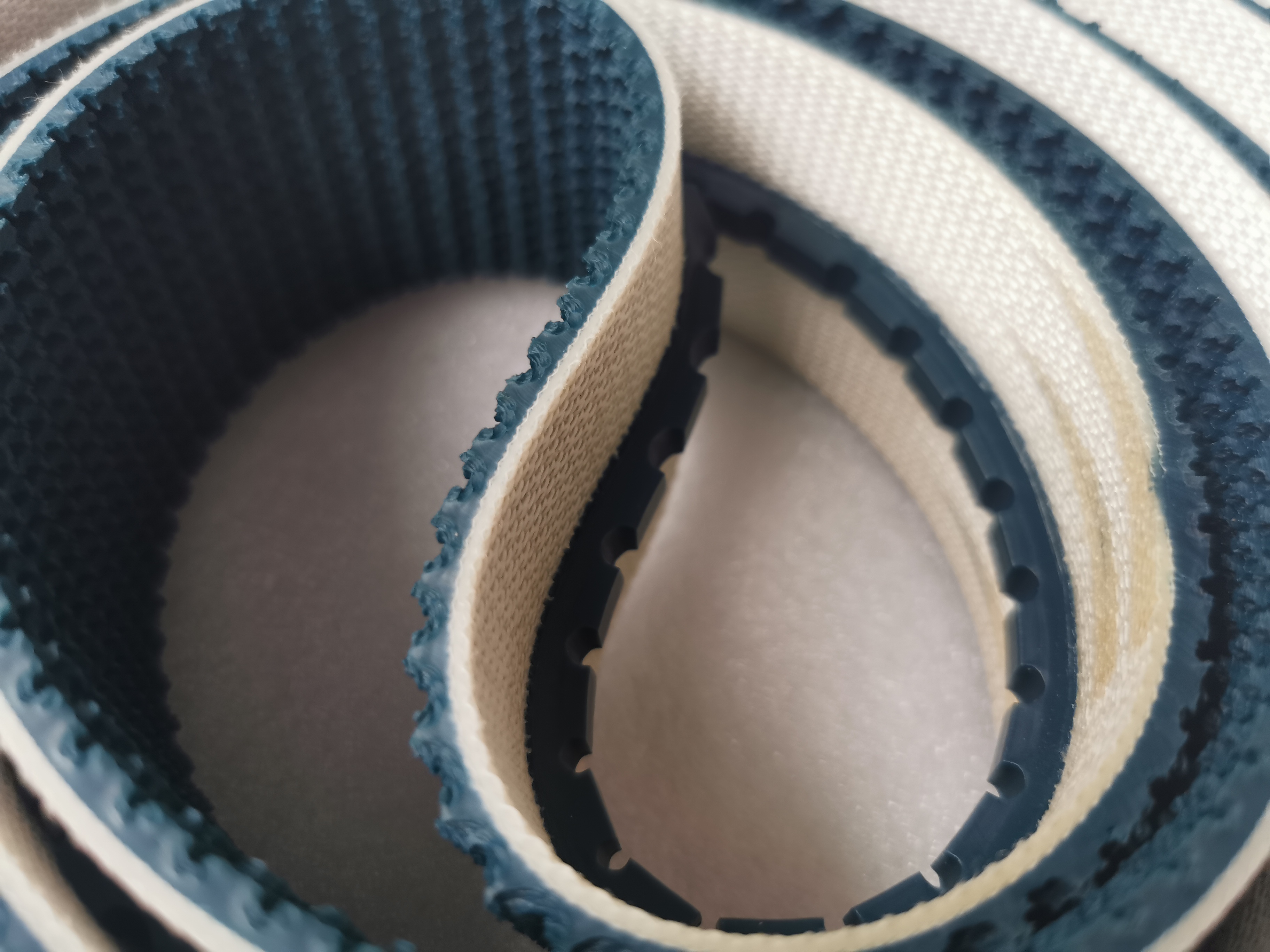 帶導條皮帶防跑偏輸送帶導向條導向筋傳動帶